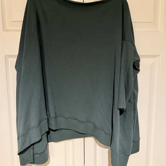 Beyond Yoga Charcoal Green Apparel - Picture 3 of 4